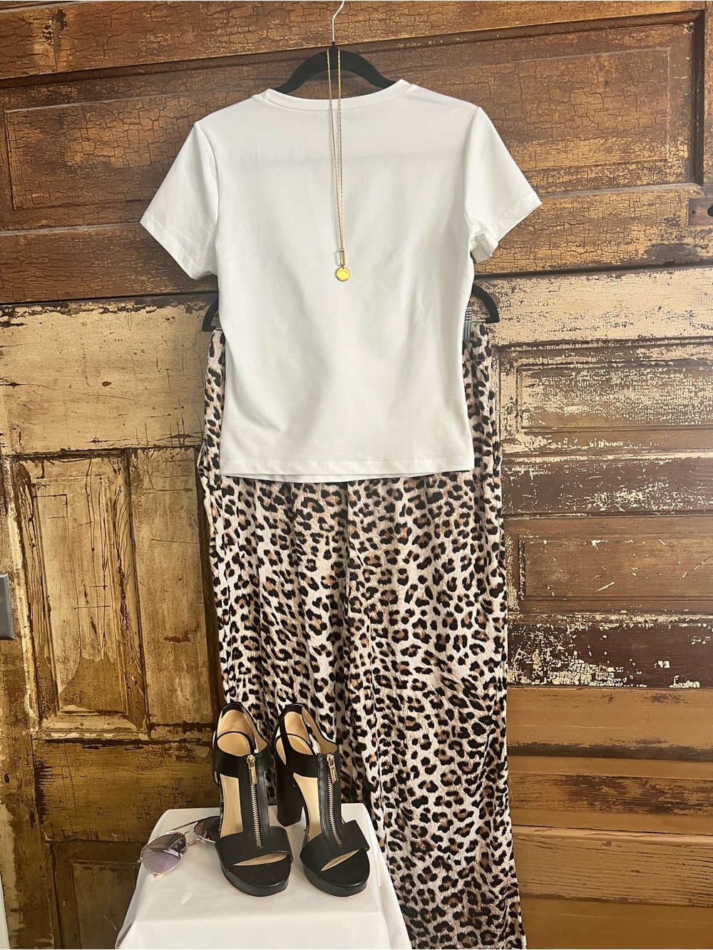 Tahari Leopard Print Wide Leg Pants Pull On Career Resort Chic